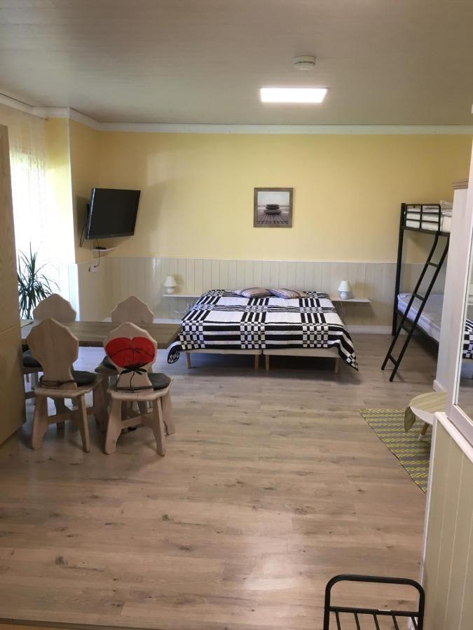 Vila Reinholdi Puhkemaja Jabara Exteriér fotografie
